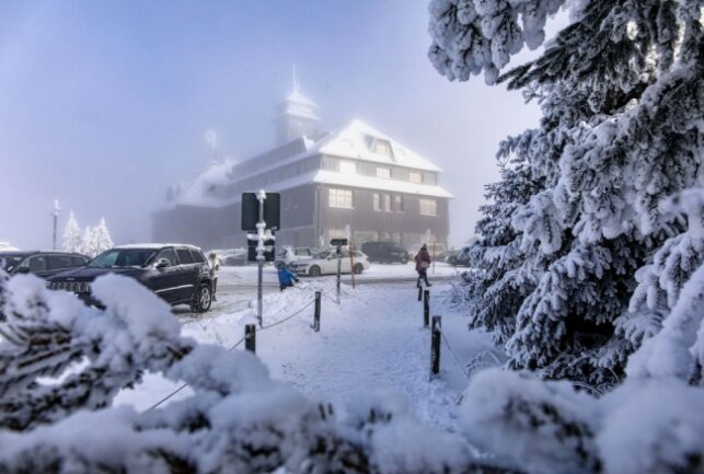Wintermärchen nach Schneefällen im Erzgebirge - Wintermärchen im Erzgebirge. Foto: Bernd März