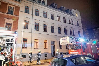 Wohnungsbrand in Chemnitz: Verschmorter Benzinkanister - In der Nacht von Donnerstag auf Freitag kam es in der Kanalstraße zu einem Brand. Foto: Harry Härtel