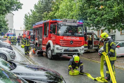 Wohnungsbrand: Rettung in letzter Sekunde - In Annaberg-Buchholz kam es zu einem Wohnungsbrand. Foto: André März