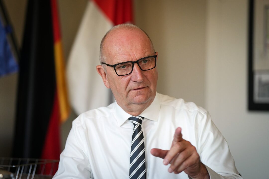 Woidke nach Angriff auf Ecke: "Nicht einschüchtern lassen" - Dietmar Woidke, Ministerpräsident von Brandenburg.
