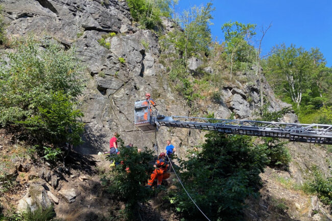 Wolkenstein: Kletterer stürzt ab und verletzt sich - Hubschrauber im Einsatz - 