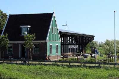Zaandam: Wo die Windmühlen mehr als Folklore sind - Das Molenmuseum in Zaanse Schans: Es erzählt die Geschichte der Windmühlen.