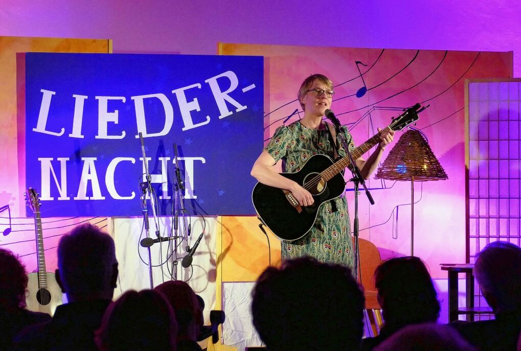 Zschopauer Liedernacht wartet mit einem Rekord auf - Die Zschopauer Liedernacht findet am 29. April wieder im Grünen Saal von Schloss Wildeck statt. Foto: Andreas Bauer