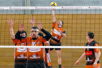 Zschopaus Volleyballer zurück am Netz - Endlich dürfen die Zschopauer Volleyballer in der Dritten Liga Ost wieder aufschlagen. Foto: Andreas Bauer
