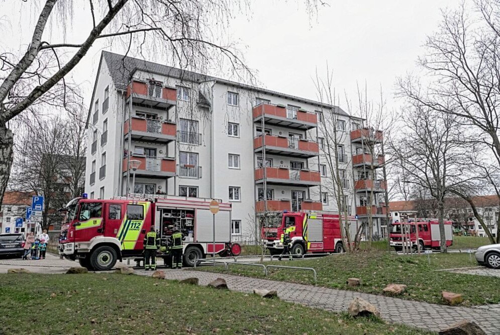 Zünden der Heißwassertherme führt zu Feuerwehreinsatz - Feuerwehreinsatz in Chemnitz. (Foto: Harry Härtel)