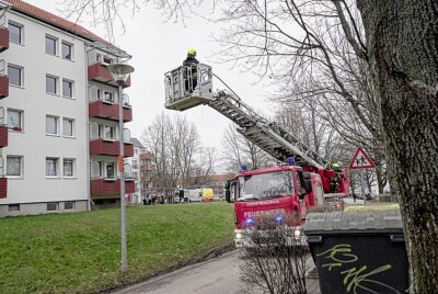 Zünden der Heißwassertherme führt zu Feuerwehreinsatz - Feuerwehreinsatz in Chemnitz. (Foto: Harry Härtel)