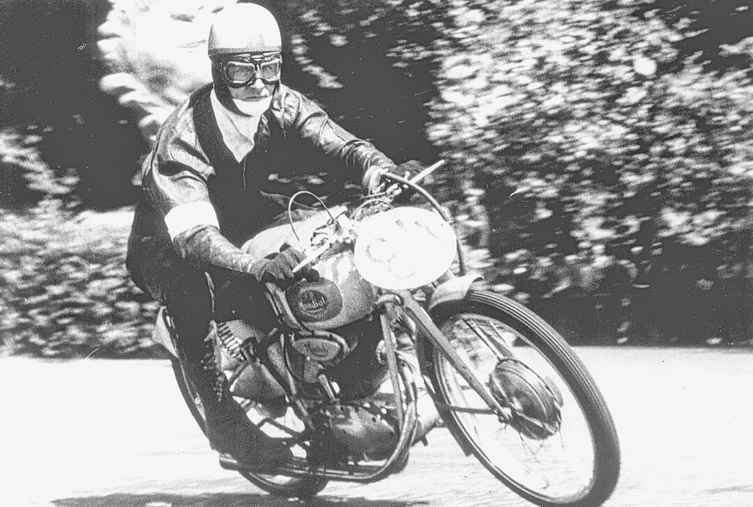 Zum 20. Todestag von Nello Pagani - Nello Pagani in seinem Weltmeister-Jahr 1949. Foto: FIM