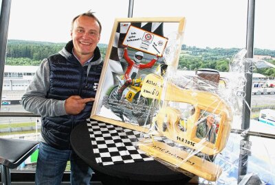 Zum fünften Todestag von Ralf Waldmann - Seinen 50. Geburtstag feierte Ralf Waldmann 2016 am Sachsenring. Foto: Thorsten Horn