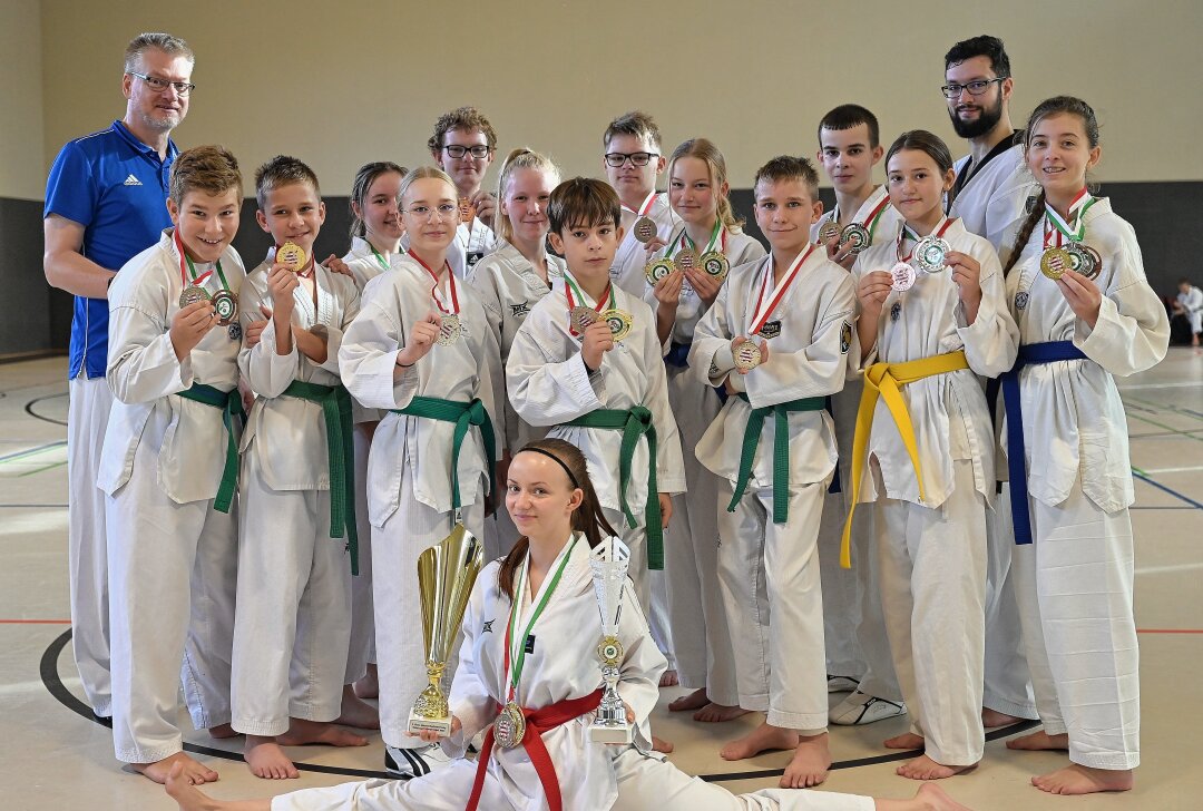 Zum Wettkampf-Erfolg gehört Training - Die Taekwondo-Sportler der SG Nickelhütte Aue sind erfolgreich unterwegs, wie zuletzt bei den Sachsenmeisterschaften. Foto: Ralf Wendland