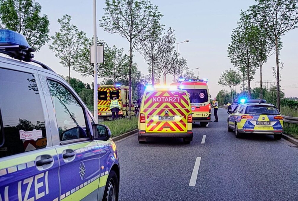 Zwei Personen verletzt: Unfall auf dem Südring - Am Mittwochabend kam es zu einer Kollision auf dem Südring. Foto: Harry Härtel/haertelpress