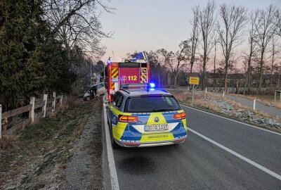 Zwei Verletzte nach Unfall auf S38 in Grechwitz - Beide Fahrzeuge waren stark beschädigt. Foto: Sören Müller
