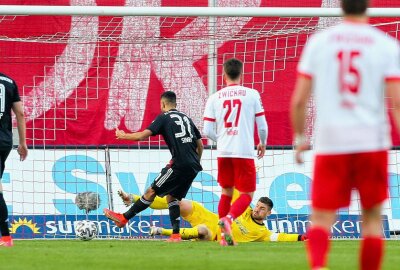 Zwickau gegen München II: Punkteteilung in letzter Minute - Der FSV erkämpft in letzter Sekunde einen Punkt gegen die "kleinen" Bayern. Foto: Gabor Krieg/Picture Point
