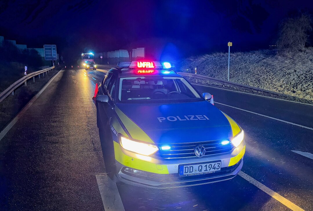 Zwickau: Nächtliche Verfolgungsfahrt beschäftigt zwei Polizeireviere - Symbolbild. Foto: Daniel Unger