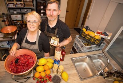 Zwickauer Spezialisten für Marmeladen-Genuss erneut bei Weltmeisterschaft erfolgreich - André und Yvonne Richter sind Marmeladen-Vize-Weltmeister. Foto: Jan Görner
