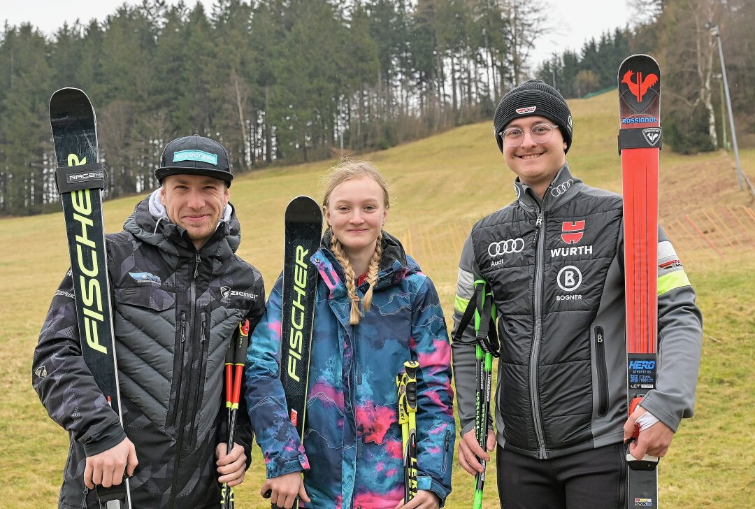 Zwönitzer fahren im März nach Österreich - Niklas Kriegel, Johanna Wappler und Nils Kaulfuß (v.li.) gehören zu den Aktiven des TuS Zwönitz, Abteilung Ski. Foto: Ralf Wendland