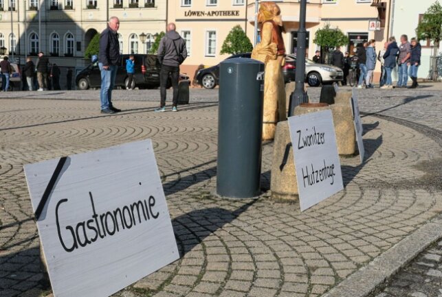 Demonstration in Zwönitz. Foto: Niko Mutschmann